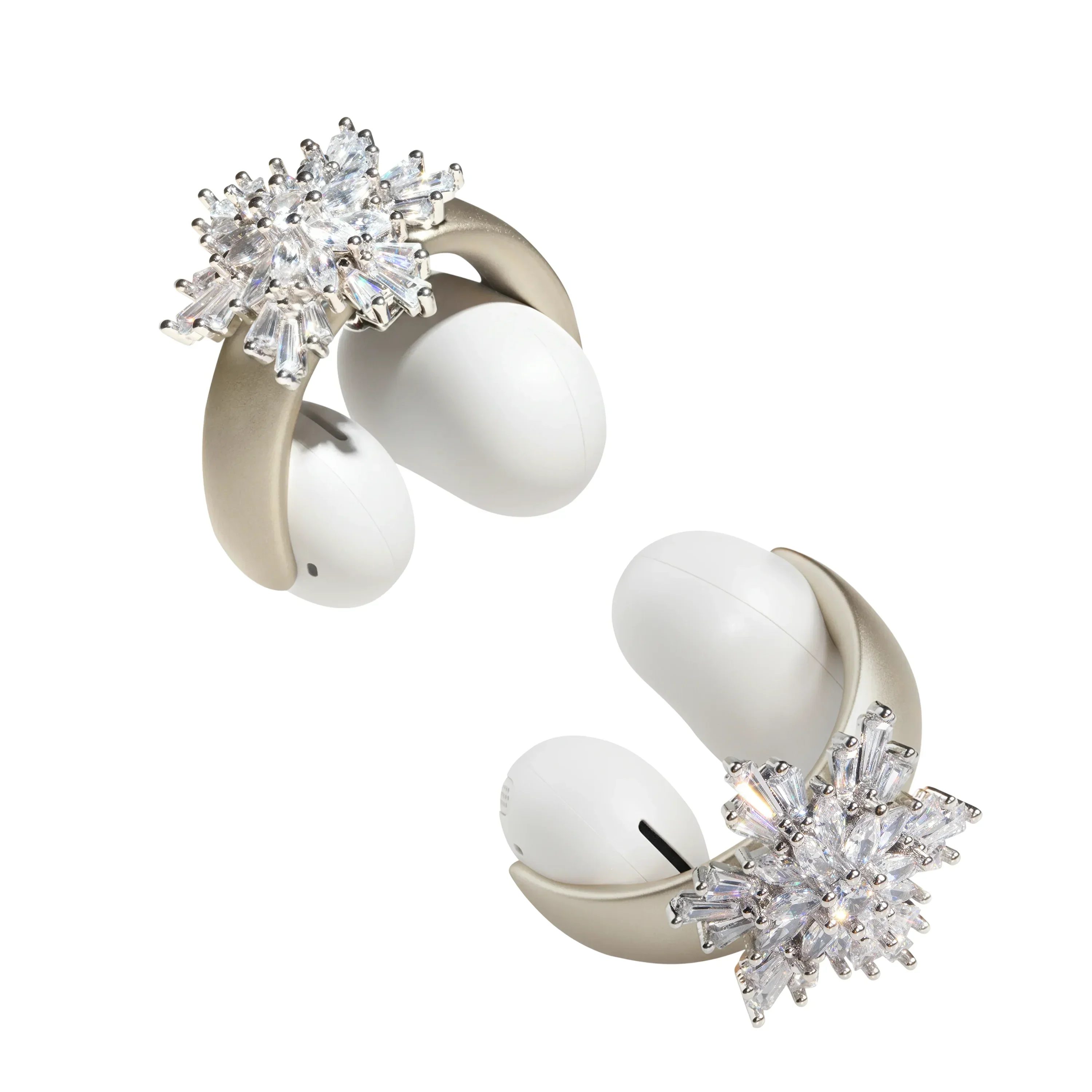 Stylish Snowflake Accessory | Exclusive Design for soundcore AeroClip - Image 2